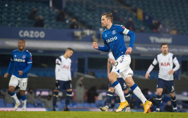 队在预算控 队在预算控